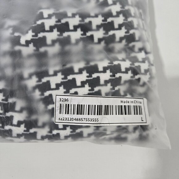 Shein Black And White Houndstooth Pattern Flare Pants - Size Large - Picture 3 of 6